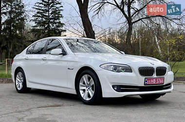 Седан BMW 5 Series 2012 в 