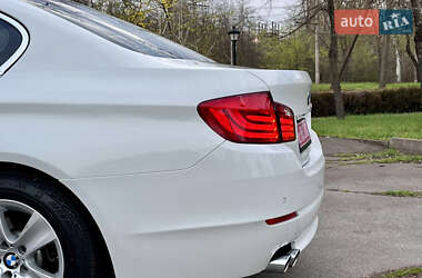 Седан BMW 5 Series 2012 в 