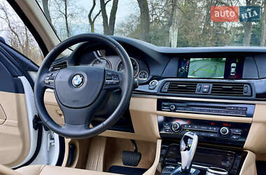 Седан BMW 5 Series 2012 в 