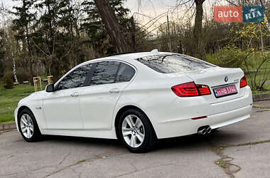 Седан BMW 5 Series 2012 в 
