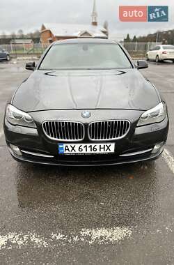 Седан BMW 5 Series 2012 в 