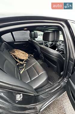 Седан BMW 5 Series 2012 в 