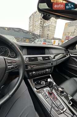 Седан BMW 5 Series 2012 в 