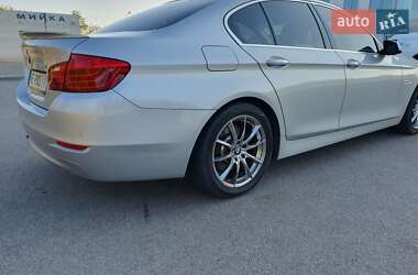 Седан BMW 5 Series 2013 в 