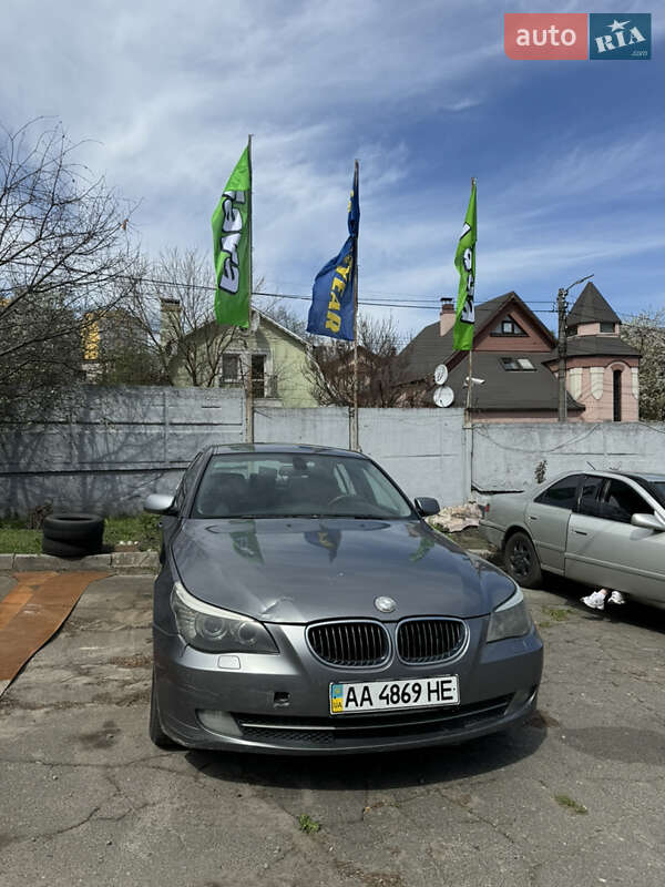 Седан BMW 5 Series 2008 в 