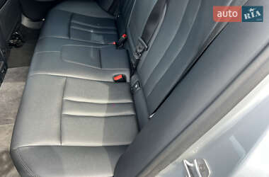 Седан BMW 5 Series 2018 в 