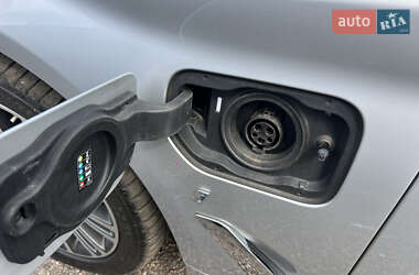 Седан BMW 5 Series 2018 в 