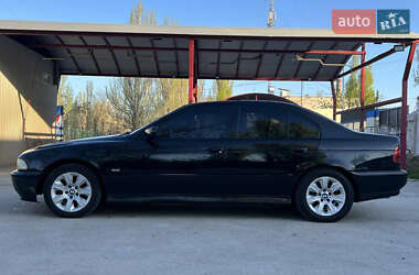 Седан BMW 5 Series 2001 в 