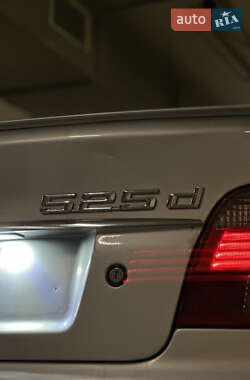 Седан BMW 5 Series 2003 в 