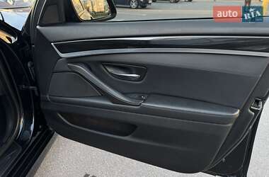 Седан BMW 5 Series 2013 в 