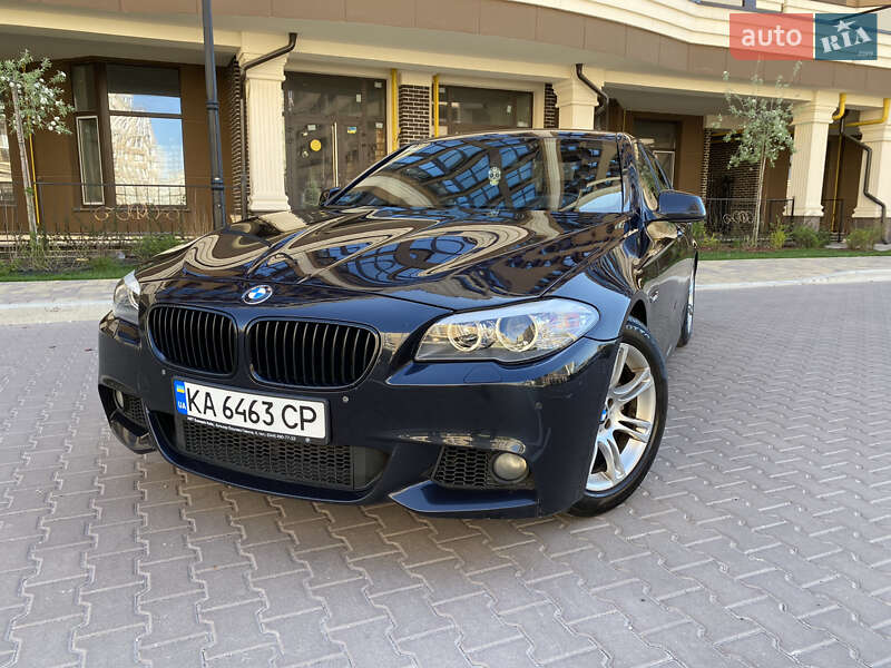 Седан BMW 5 Series 2011 в 