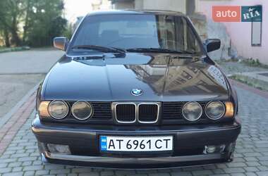 Седан BMW 5 Series 1990 в 