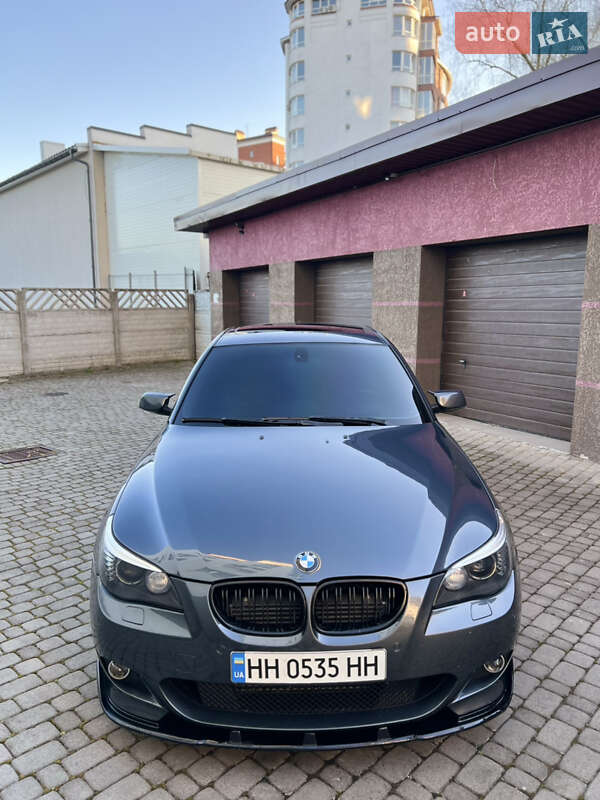 BMW 5 Series 2009