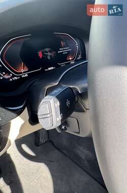 Седан BMW 5 Series 2020 в 