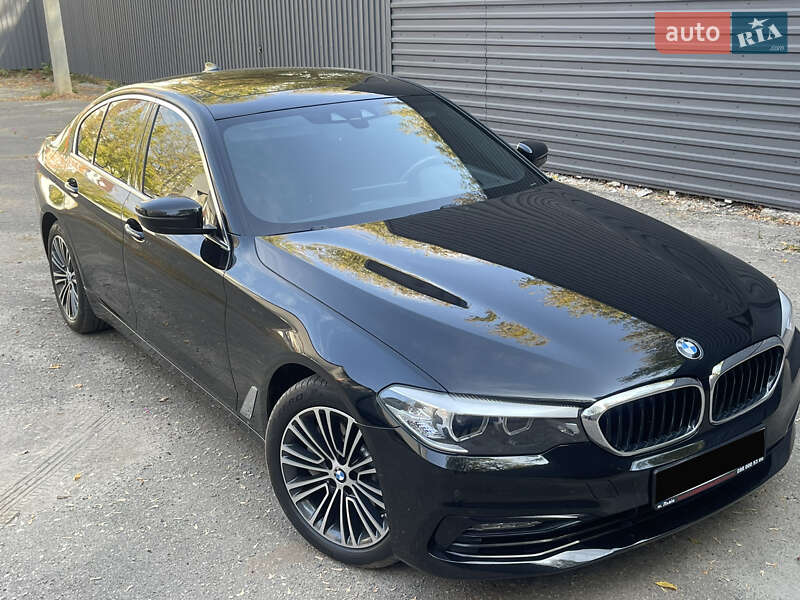 Седан BMW 5 Series 2017 в Харькове