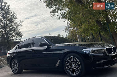 Седан BMW 5 Series 2017 в 