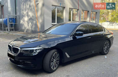 Седан BMW 5 Series 2017 в 