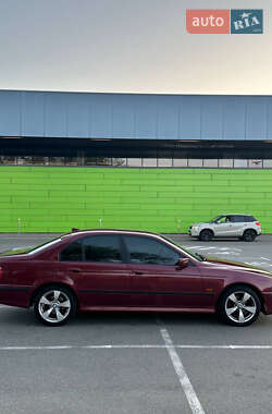 Седан BMW 5 Series 1998 в 
