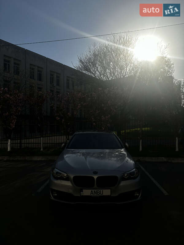 Седан BMW 5 Series 2015 в Києві