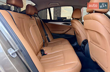 Седан BMW 5 Series 2017 в 