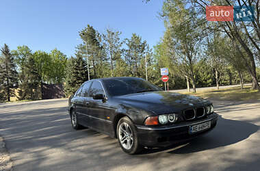 Седан BMW 5 Series 1998 в Днепре