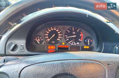 Седан BMW 5 Series 1999 в 