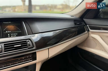 Седан BMW 5 Series 2013 в 
