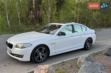 Седан BMW 5 Series 2012 в 