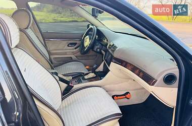 Седан BMW 5 Series 1999 в 