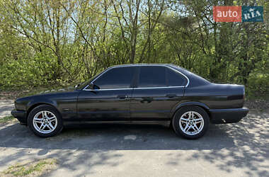 Седан BMW 5 Series 1995 в 