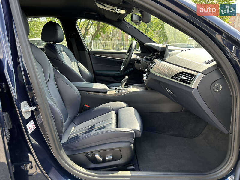 Седан BMW 5 Series 2017 в Киеве фото 31 Седан BMW 5 Series 2017 в Киеве