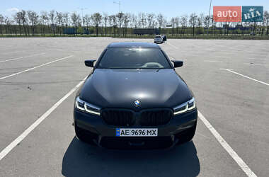 Седан BMW 5 Series 2018 в Днепре