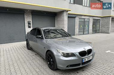 Седан BMW 5 Series 2004 в 