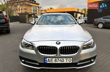 Седан BMW 5 Series 2013 в 