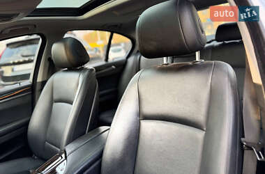 Седан BMW 5 Series 2013 в 