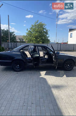Седан BMW 5 Series 1993 в 