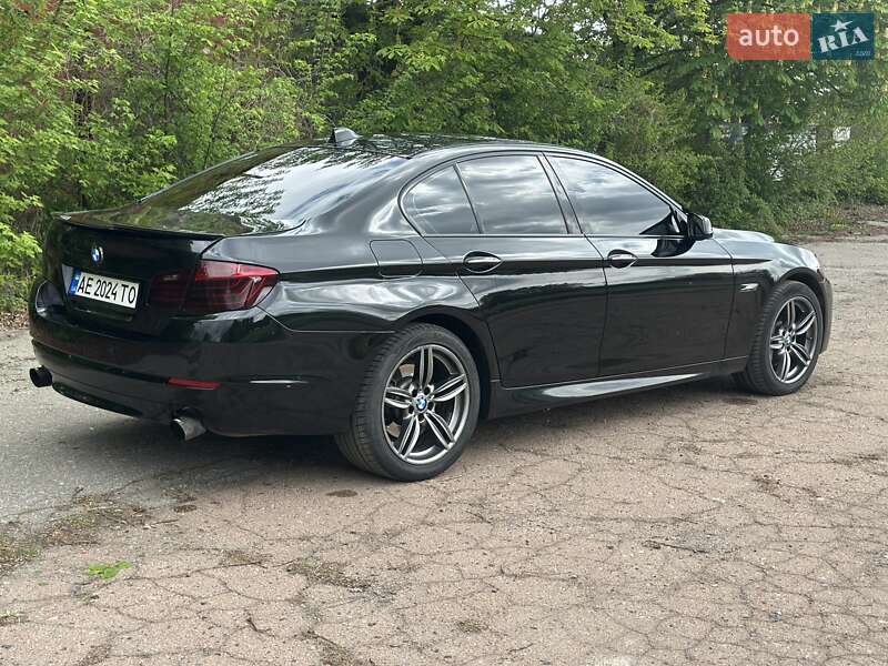 Седан BMW 5 Series 2012 в Лубнах
