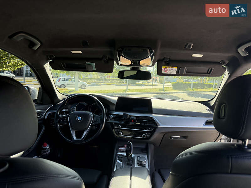 Седан BMW 5 Series 2017 в Києві