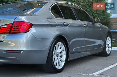 Седан BMW 5 Series 2013 в 