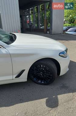 Седан BMW 5 Series 2018 в 