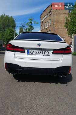 Седан BMW 5 Series 2018 в 