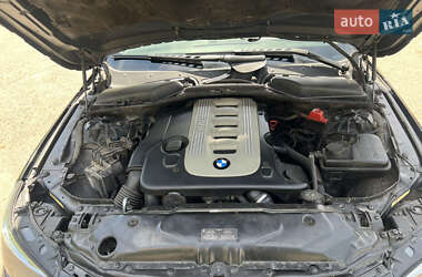 Седан BMW 5 Series 2006 в 