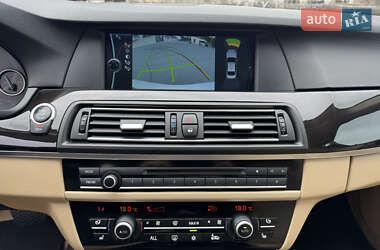 Седан BMW 5 Series 2012 в 