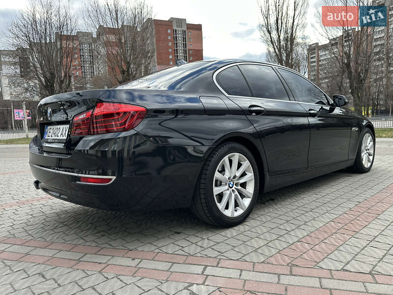 Седан BMW 5 Series 2015 в Днепре