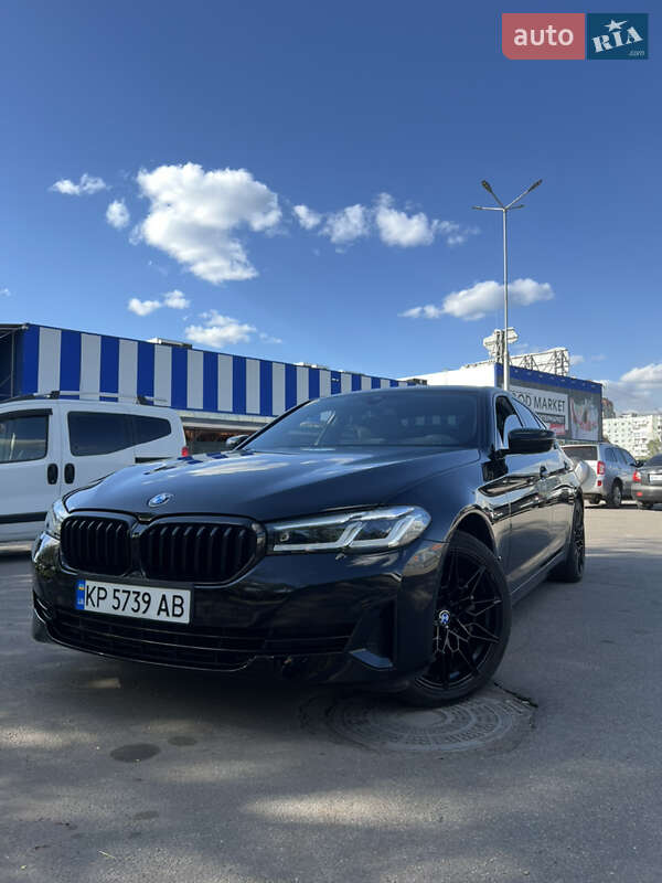 BMW 5 Series 2022