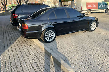 Седан BMW 5 Series 2001 в 