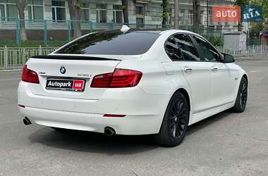 Седан BMW 5 Series 2012 в 