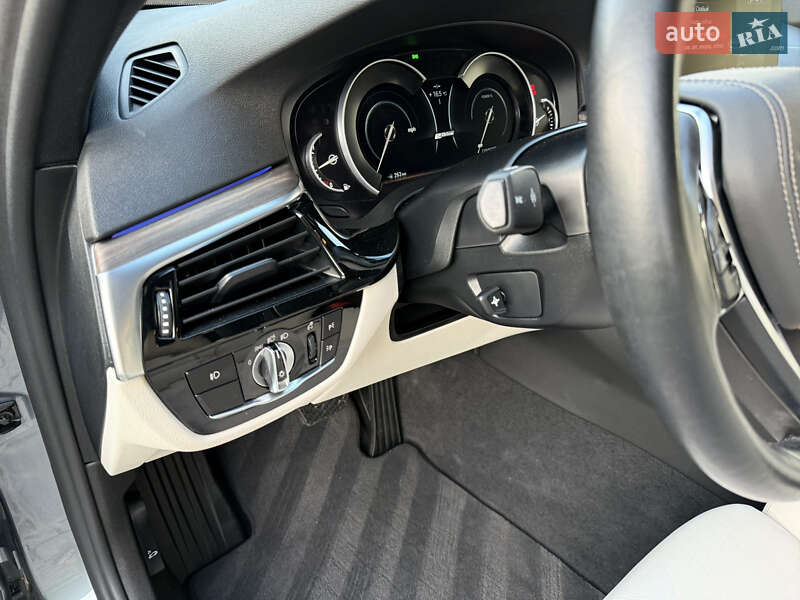 Седан BMW 5 Series 2017 в Тернополе