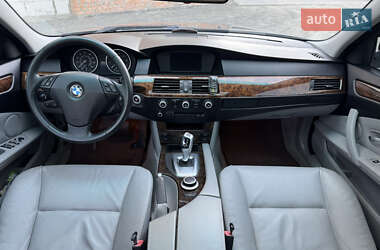 Седан BMW 5 Series 2008 в 