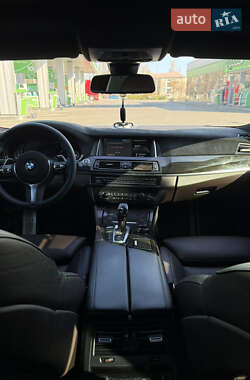 Седан BMW 5 Series 2012 в 